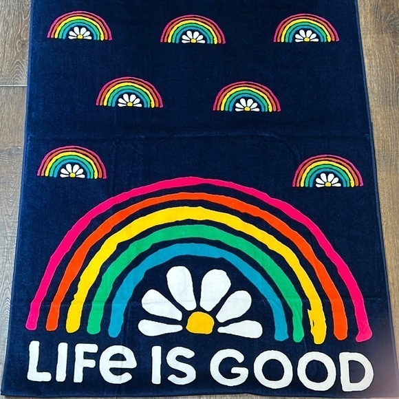 Life is Good - *Last One*  ‘Rainbows’ Beach Towel. 36” x 68”. NWT. Firm! - Picture 1 of 3